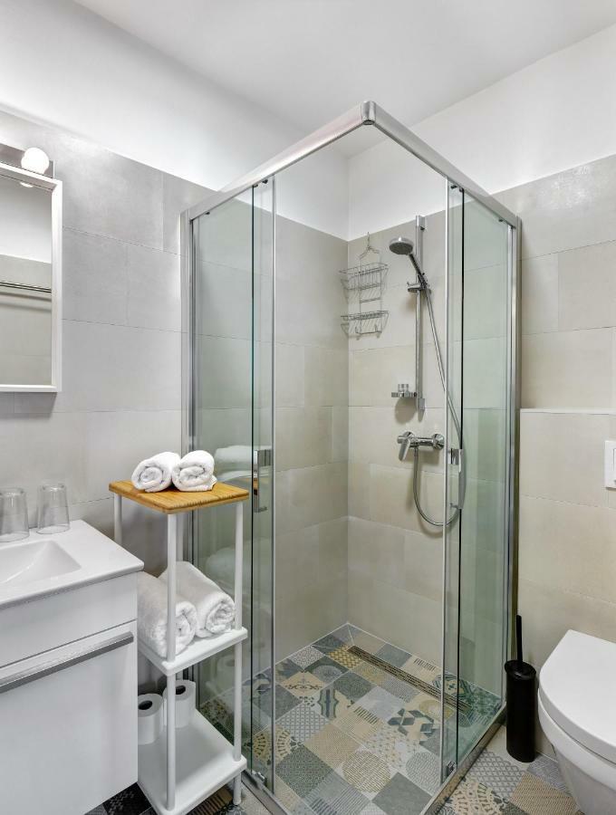 Apartments Viola Загреб Экстерьер фото