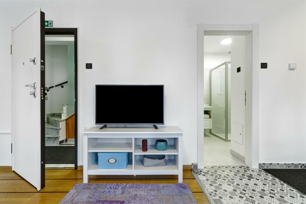 Apartments Viola Загреб Экстерьер фото